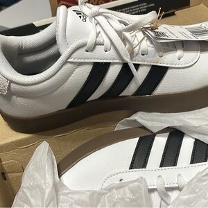 Adidas Men's shoes hite Sneakers with Black bStripes and Brown Sole